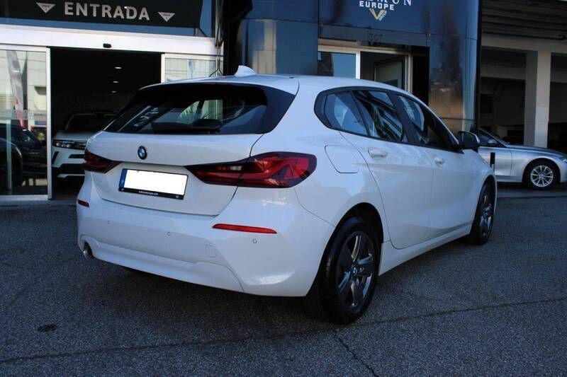 Usado BMW 116 Advantage 116 HP (85 kW) 2020 Branco Citadino