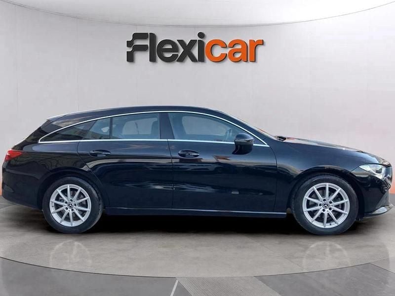 Preto Usado 2022 Mercedes CLA200 Shooting Brake Progressive Carrinha | € 29.890 - Imagem 1/4
