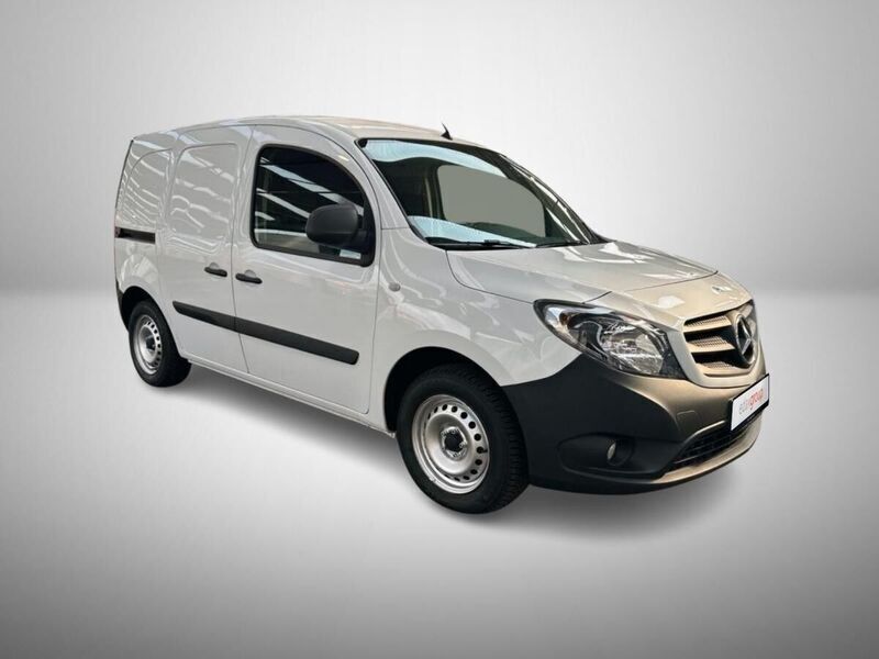 Branco Usado 2021 Mercedes Citan 108 | € 13.490 - Imagem 1/4