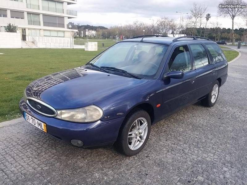 Sold Ford Mondeo SW 1 8 TDi 98 Carros Usados Para Venda