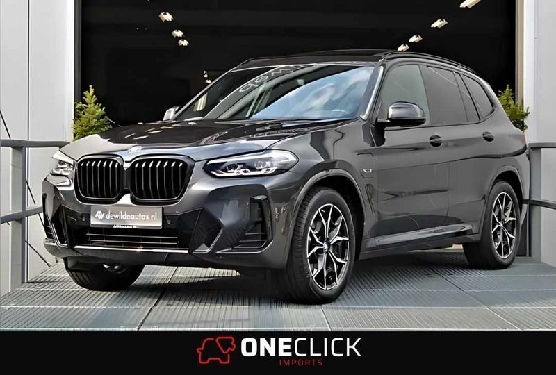 Cinzento Usado 2022 BMW X3 SUV | € 52.490 - Imagem 1/4