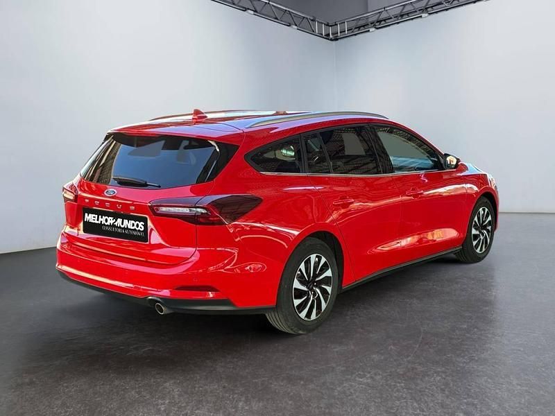 Usado Ford Focus Business Edition 125 HP (91 kW) 2024 Vermelho Carrinha