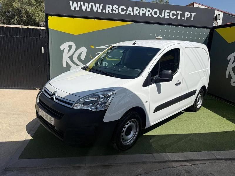 Branco Usado 2018 Citroën Berlingo Monovolume | € 12.980 (Preço justo) - Imagem 1/4