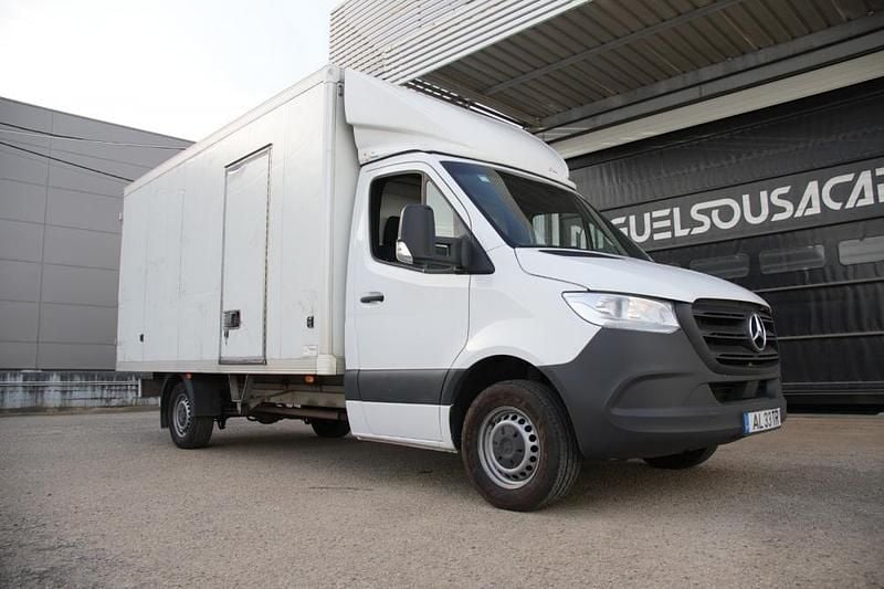 Usado Mercedes Sprinter 150 HP (110 kW) 2021 Branco Van