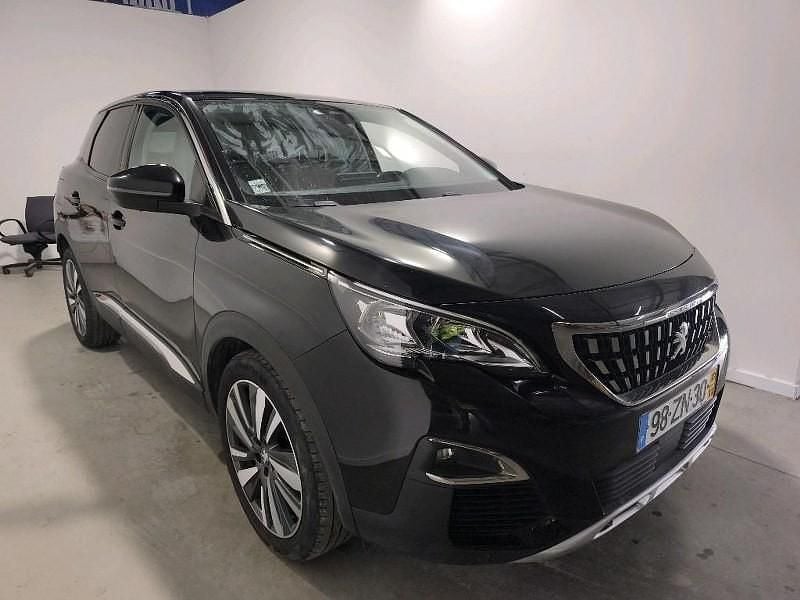 Preto Usado 2019 Peugeot 3008 | € 14.900 (Bom preço) - Imagem 1/4