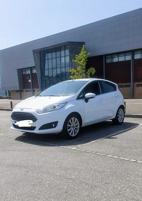 Usado 2016 Ford Fiesta Titanium Citadino | € 9.850 (Preço justo) - Imagem 1/4