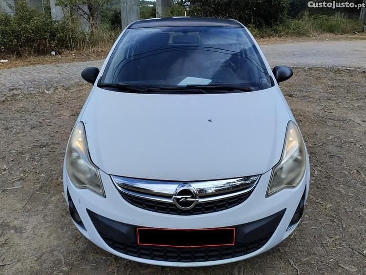 Branco Usado 2012 Opel Corsa Sport Carrinha | € 4.999 (Preço justo) - Imagem 1/1
