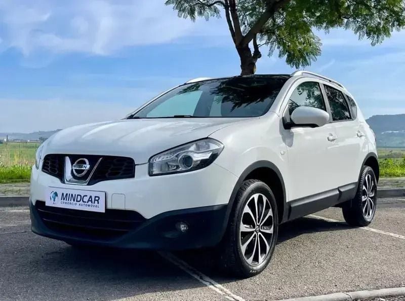 Branco Usado 2012 Nissan Qashqai SUV | € 12.900 (Caro) - Imagem 1/4