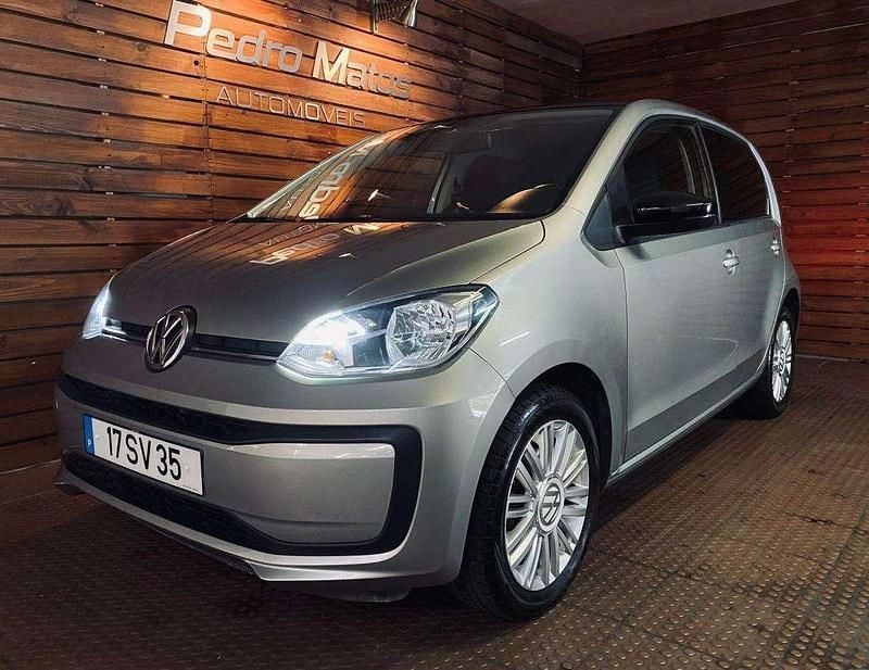 Cinzento Usado 2017 VW up! Citadino | € 8.450 (Preço justo) - Imagem 1/4