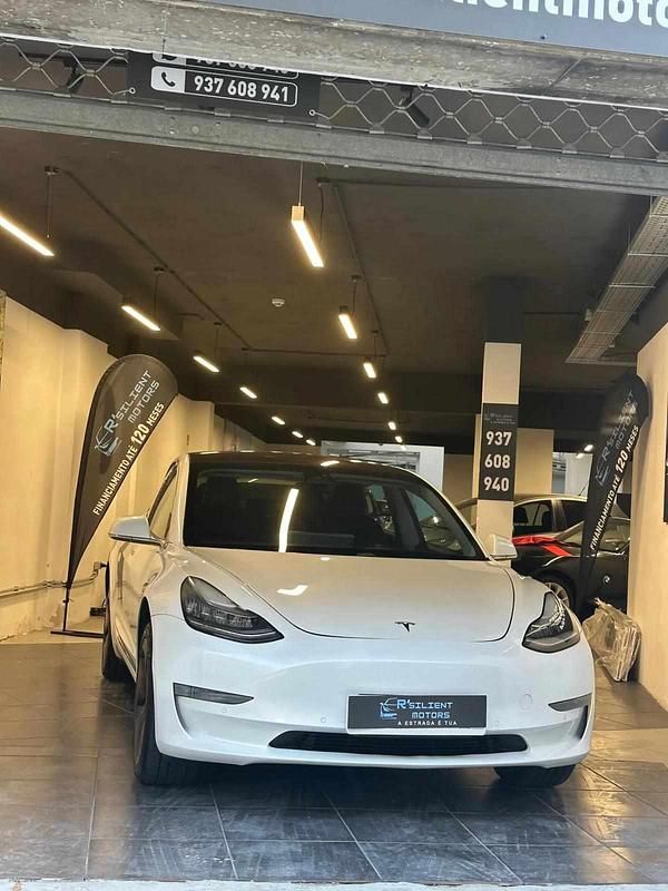 Usado Tesla Model 3 208 kW (283 HP) 2023 Branco Sedan