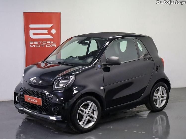 Usado Smart ForTwo Electric Drive Passion 60 kW (82 HP) 2021 Preto Coupé