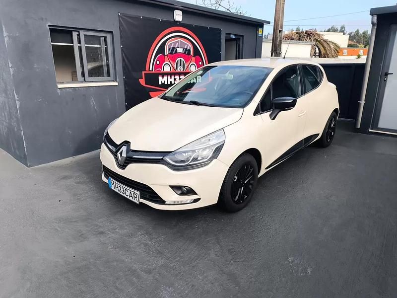 Usado Renault Clio IV LIMITED 90 HP (66 kW) 2017 Bege