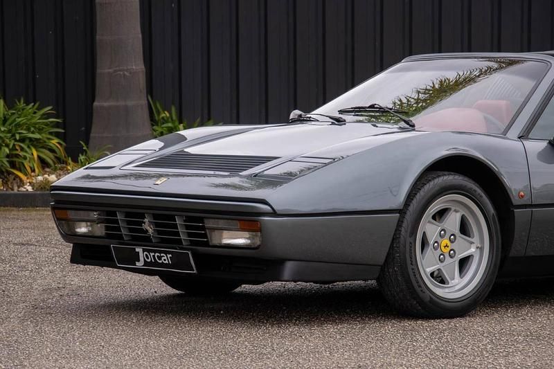 Usado Ferrari 208 254 HP (186 kW) 1988 Antracite Coupé