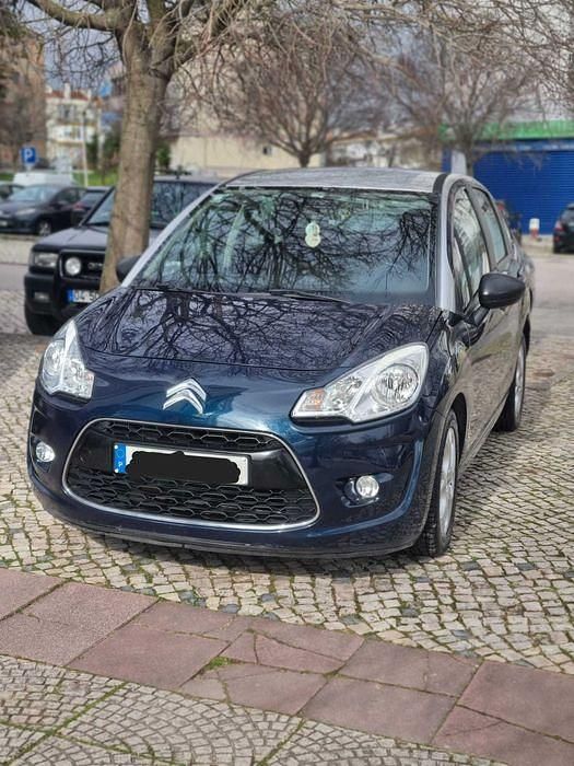 Usado Citroën C3 80 HP (58 kW) 2010 Sedan