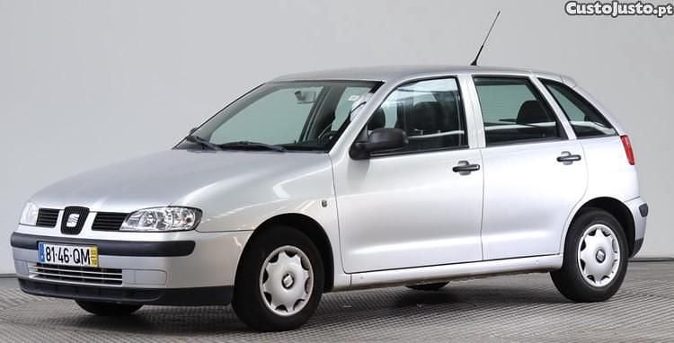Cinza Usado 2000 Seat Ibiza | € 1.990 - Imagem 1/1