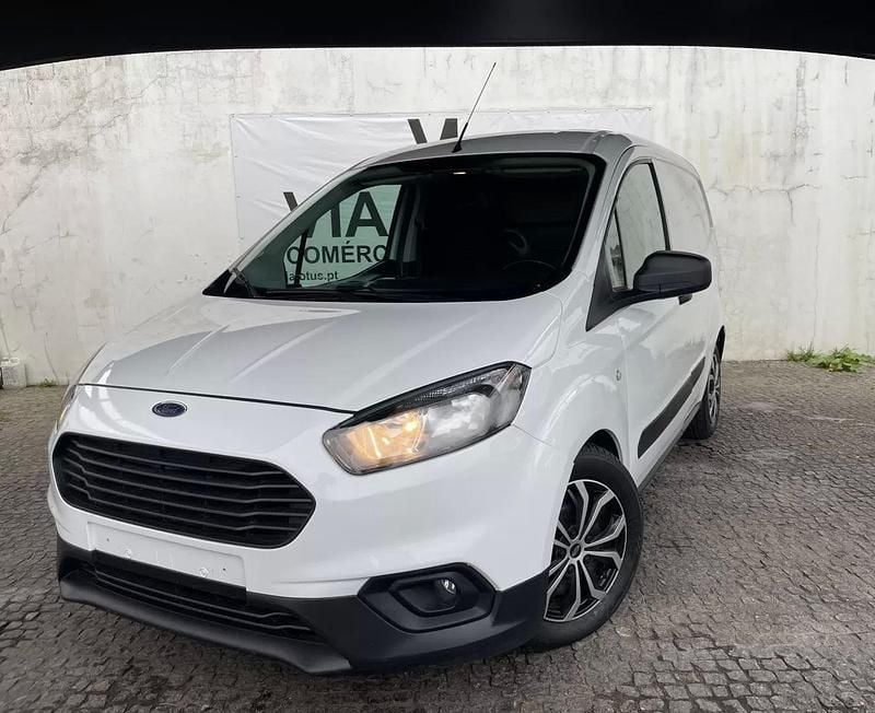 Branco Usado 2022 Ford Courier Monovolume | € 15.000 (Preço justo) - Imagem 1/4