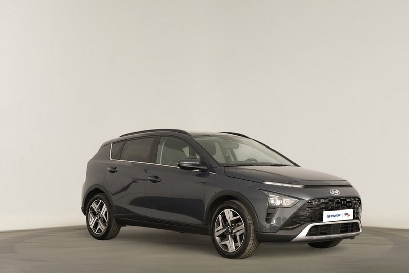 Cinzento Usado 2023 Hyundai Bayon Premium SUV | € 17.990 (Preço justo) - Imagem 1/4