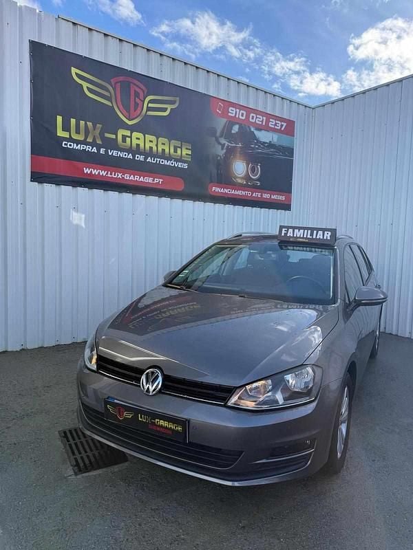 Usado VW Golf VII 105 HP (77 kW) 2015 Cinzento Carrinha