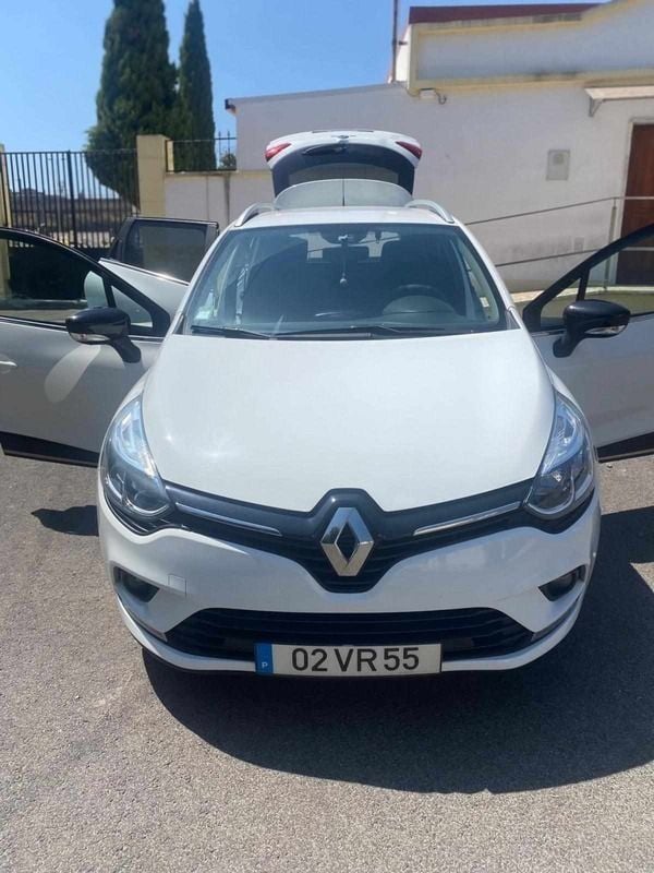 Branco Usado 2018 Renault Clio GrandTour Carrinha | € 7.900 (Super Preço) - Imagem 1/4