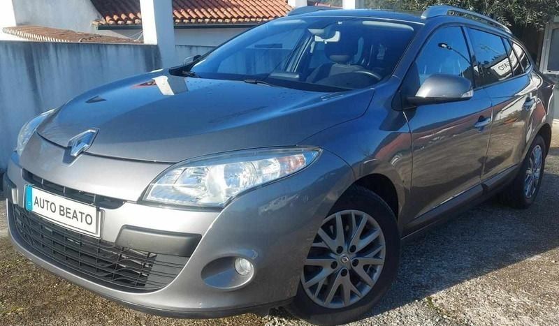 Cinzento Usado 2011 Renault Mégane GrandTour Carrinha | € 8.750 (Preço justo) - Imagem 1/4