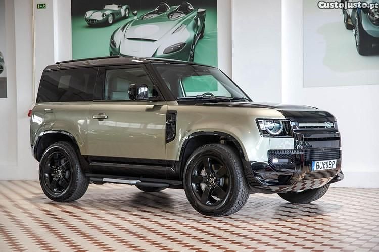 Verde Usado 2023 Land Rover Defender Dynamic SUV | € 110.000 - Imagem 1/1