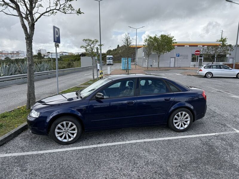 Usado 2001 Audi A4 Sedan | € 4.990 (Preço justo) - Imagem 1/4