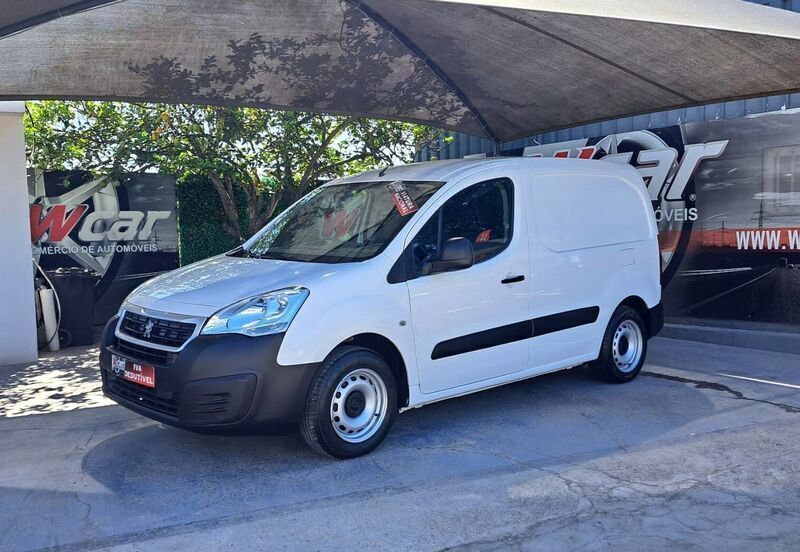 Branco Usado 2018 Peugeot Partner Van | € 12.250 (Preço justo) - Imagem 1/4