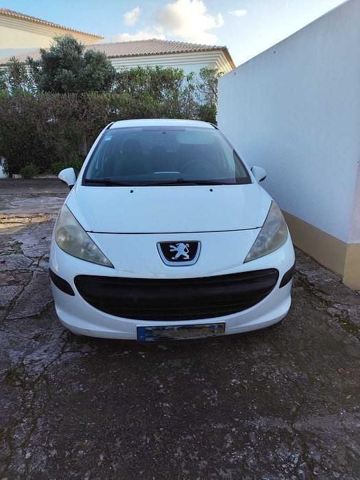 Usado Peugeot 207 60 HP (44 kW) 2009 Sedan