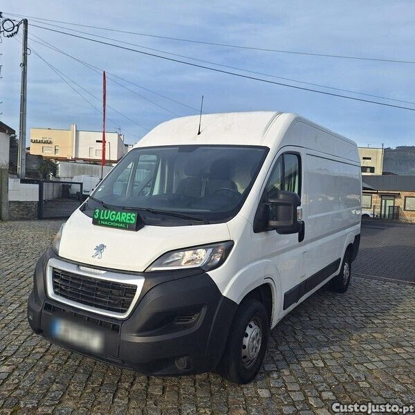 Branco Usado 2021 Peugeot Boxer Van | € 16.990 (Bom preço) - Imagem 1/1