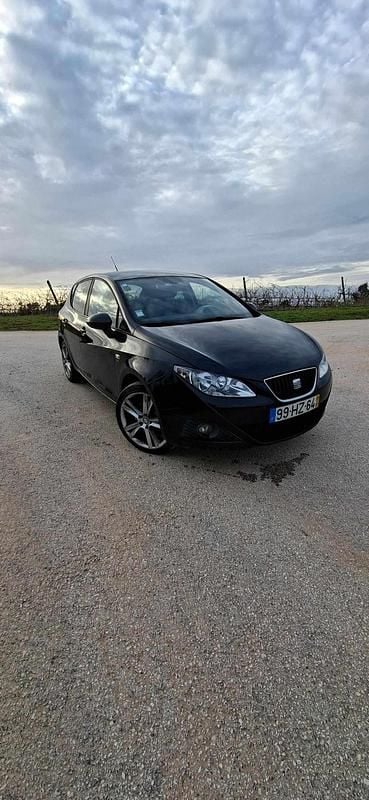 Preto Usado 2009 Seat Ibiza Citadino | € 6.500 (Caro) - Imagem 1/3