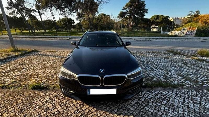 Azul Usado 2017 BMW 520 Carrinha | € 22.000 (Super Preço) - Imagem 1/4