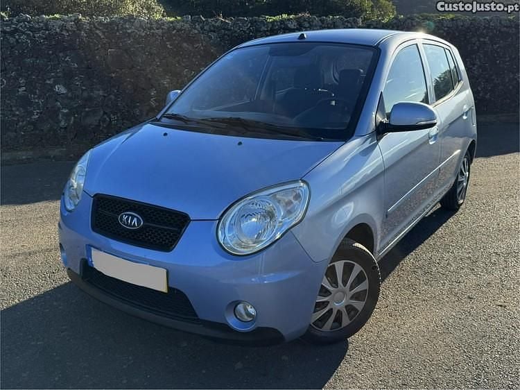 Azul Usado 2012 Kia Picanto Citadino | € 3.750 - Imagem 1/1