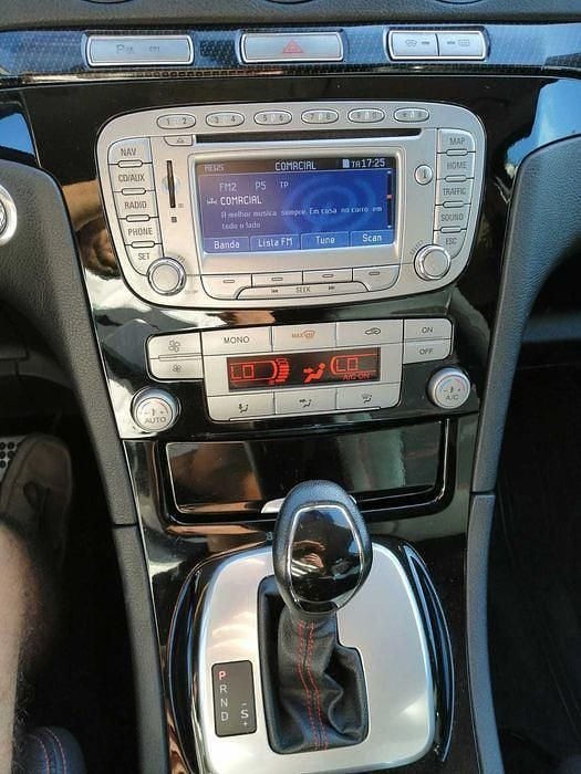 Usado Ford S-MAX S 163 HP (119 kW) 2010 Monovolume