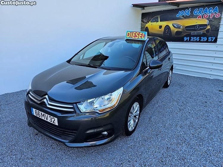 Cinza Usado 2012 Citroën C4 | € 6.950 (Bom preço) - Imagem 1/1