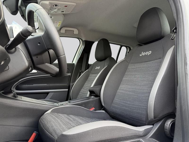 Branco Usado 2024 Jeep Avenger EV Longitude SUV | € 24.999 (Bom preço) - Imagem 1/4