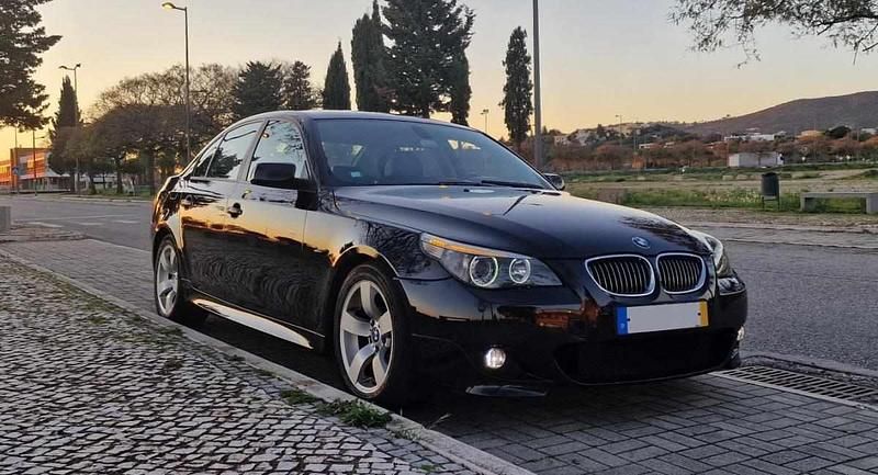 Usado BMW 525 177 HP (130 kW) 2004 Preto Sedan
