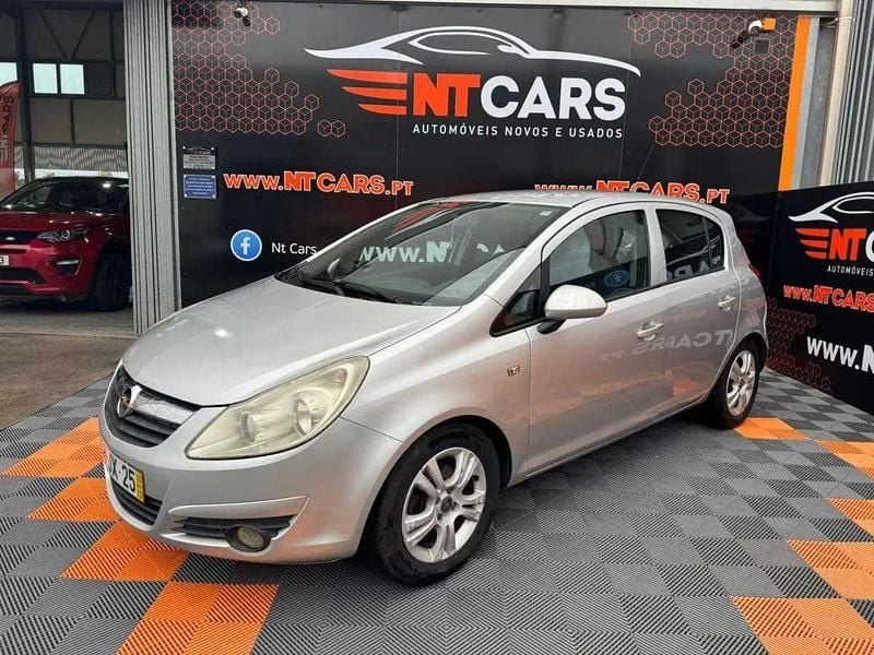 Usado Opel Corsa 95 HP (69 kW) 2010 Cinzento Citadino