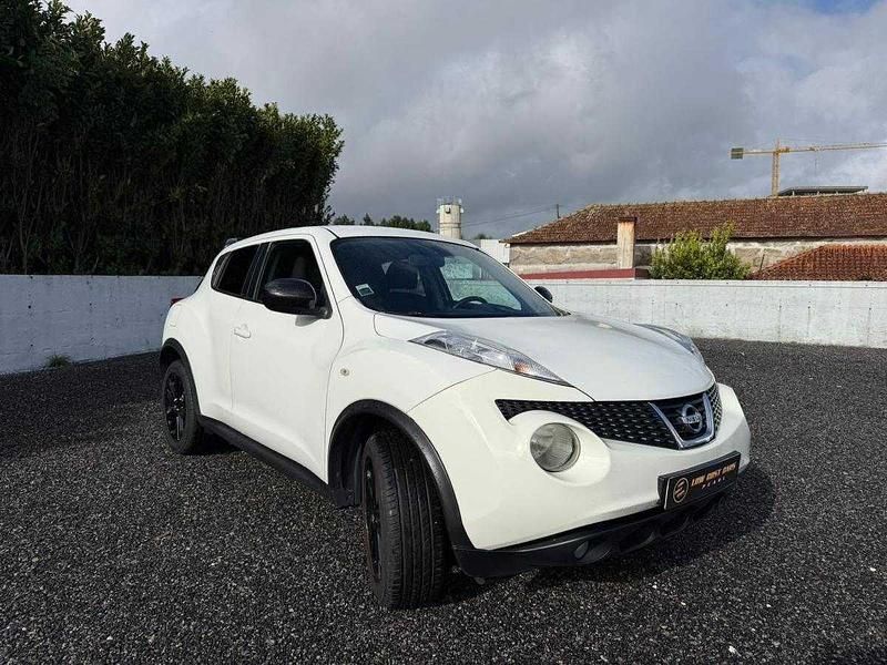 Usado Nissan Juke Tekna 117 HP (86 kW) 2012 Branco SUV