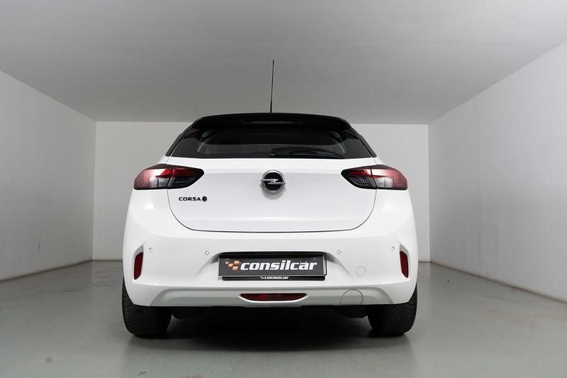Usado Opel Corsa-e Edition 100 kW (136 HP) 2020 Branco Citadino