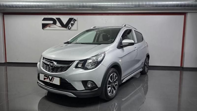 Cinza Usado 2018 Opel Karl Rocks Citadino | € 9.990 - Imagem 1/4