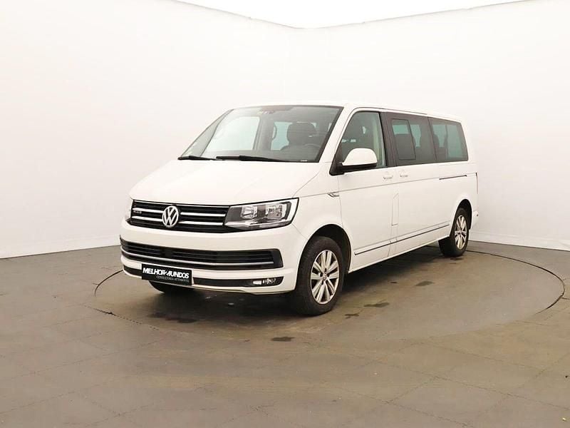 Branco Usado 2016 VW Caravelle Monovolume | € 29.990 - Imagem 1/4