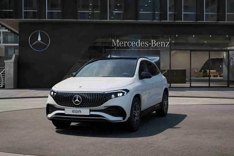 Branco Novo 2025 Mercedes EQA250+ Edition SUV | € 63.975 (Preço elevado) - Imagem 1/4