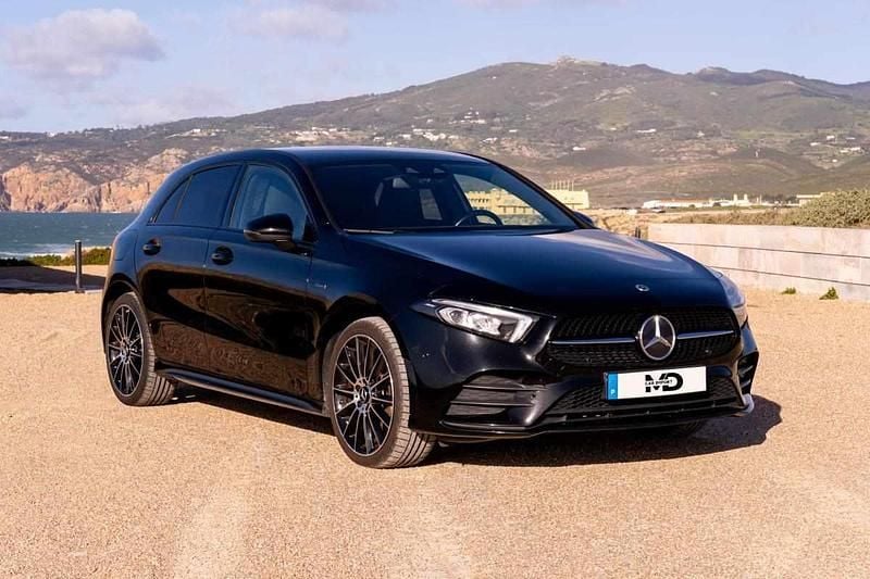 Preto Usado 2021 Mercedes A250 Citadino | € 26.500 (Super Preço) - Imagem 1/4