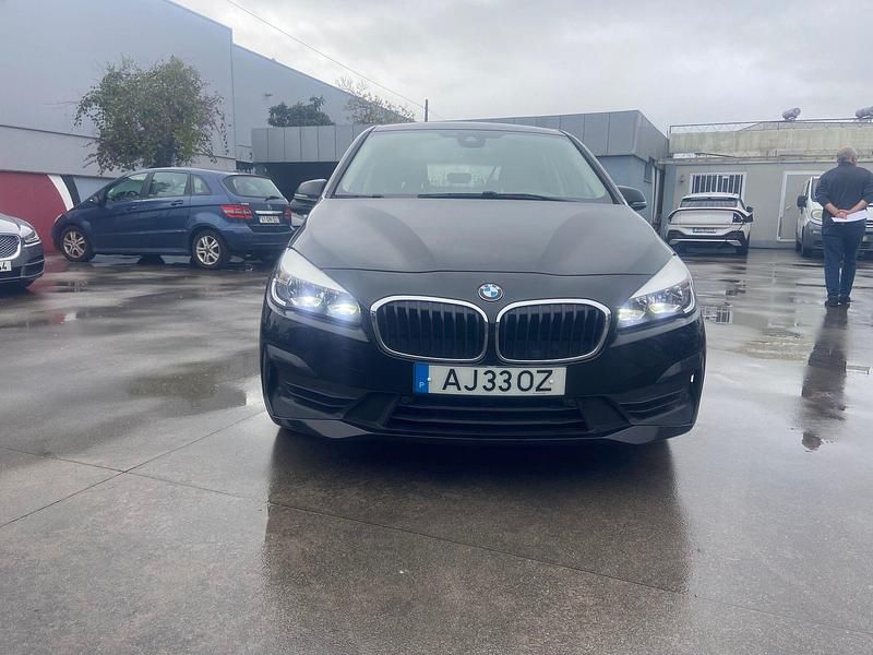 Usado BMW 216 Active Tourer Sport Line 116 HP (85 kW) 2021 Preto Monovolume