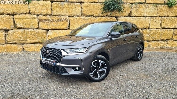 Cinza Usado 2019 DS Automobiles DS7 Crossback Be Chic SUV | € 22.750 (Preço justo) - Imagem 1/1