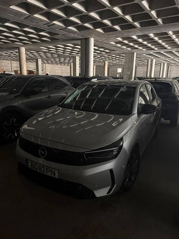 Cinza Usado 2025 Opel Corsa Edition | € 18.750 (Preço justo) - Imagem 1/1