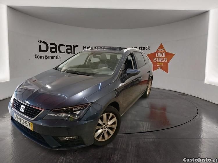 Usado Seat Leon ST Style 115 HP (84 kW) 2018 Cinza Carrinha