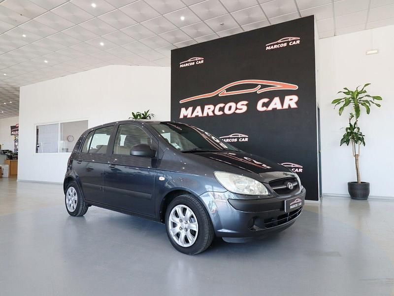 Cinza Usado 2008 Hyundai Getz Citadino | € 5.900 (Caro) - Imagem 1/4