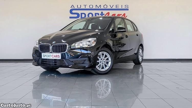 Preto Usado 2020 BMW 216 Active Tourer Advantage Monovolume | € 20.450 (Preço justo) - Imagem 1/1