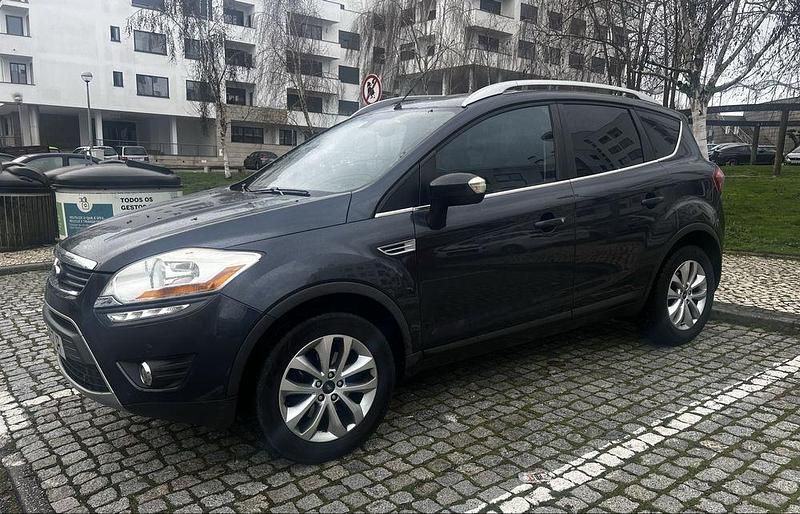 Usado Ford Kuga Titanium 136 HP (100 kW) 2008 SUV